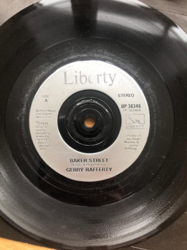 Gerry Rafferty - Baker Street