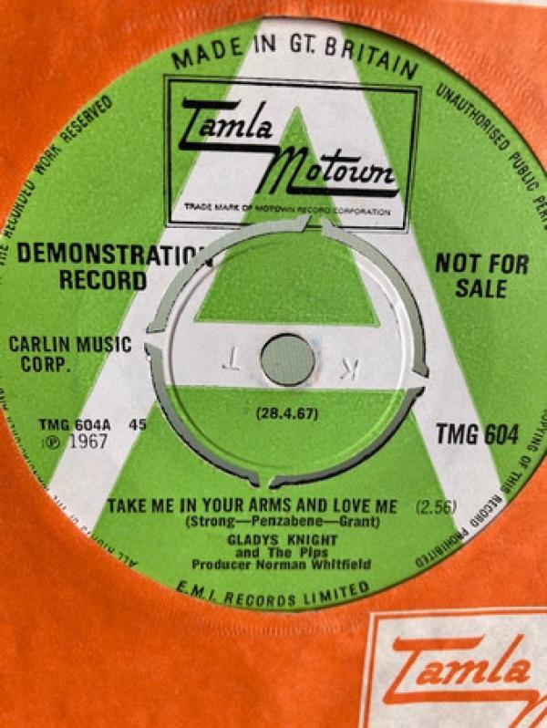 Gladys Knight And The Pips - Take Me In Your Arms And Love Me