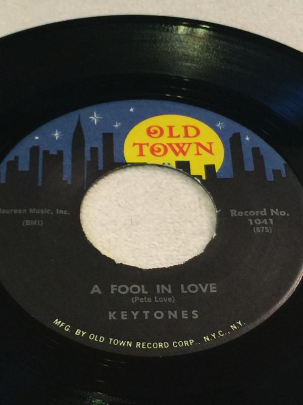 Keytones (4) - A Fool In Love / Seven Wonders Of The World