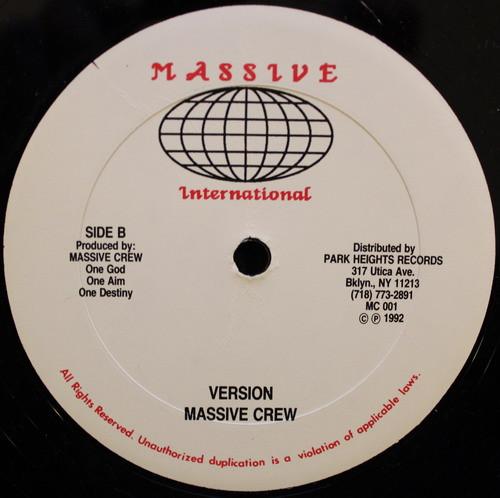 Latty Guzang, Massive Crew - Six For A Nine / Version