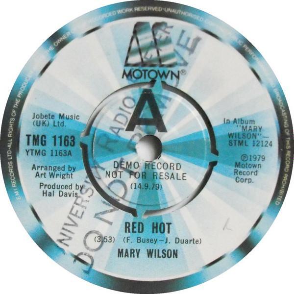 Mary Wilson - Red Hot