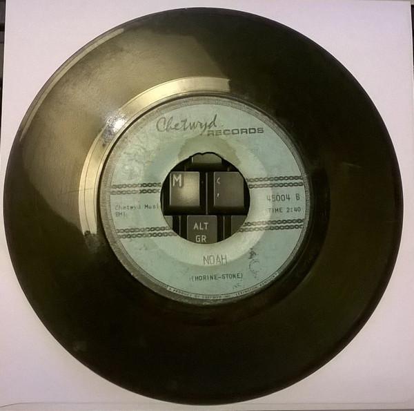 Pat And Barbara - Don't Let The Sun Catch You Crying