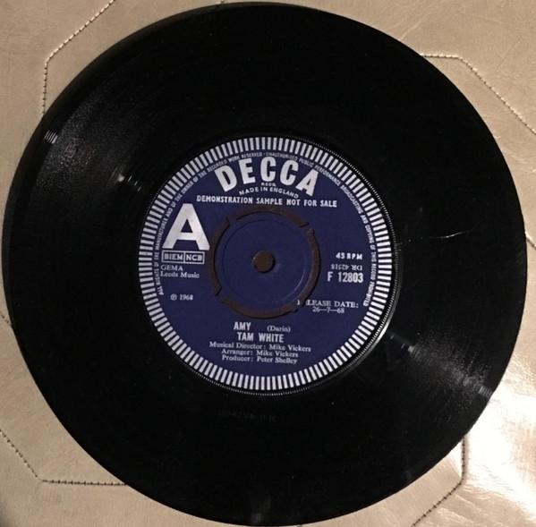Tam White - Amy